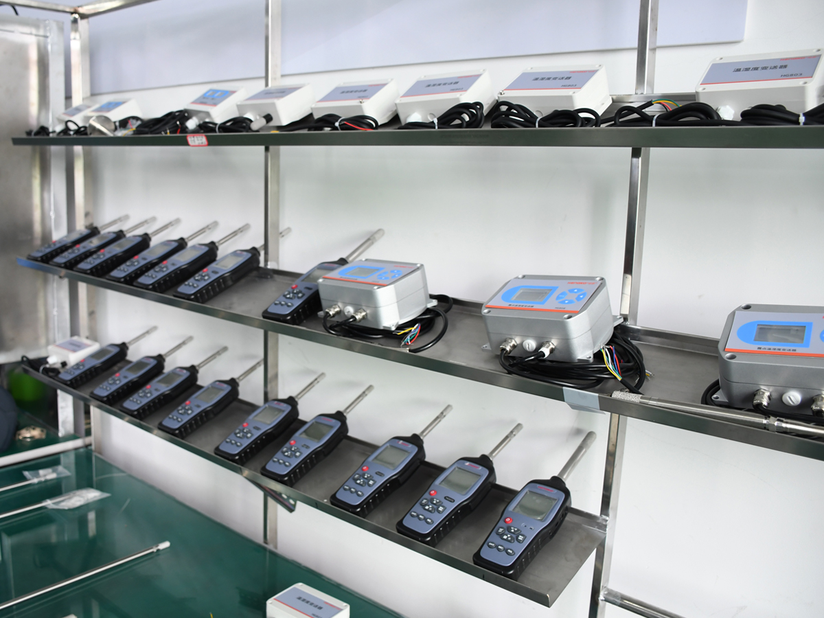 壓縮空氣系統(tǒng)：專用露點(diǎn)儀的精準(zhǔn)監(jiān)測！